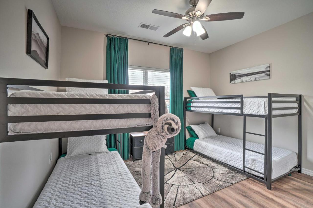 Family-Friendly Branson Condo About 3 Mi To Strip ภายนอก รูปภาพ